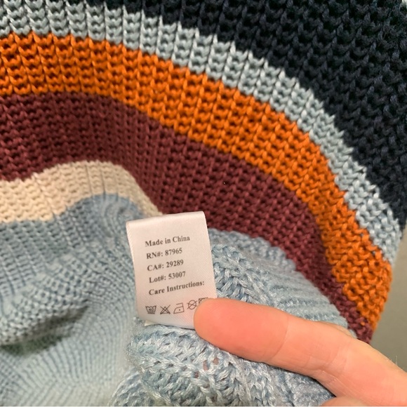 Elan // Striped sweater - Blue - Size Medium - Picture 6 of 8